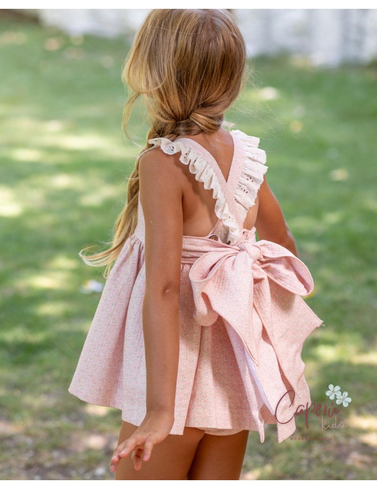 LA MARTINICA TIENDA Jesusito Flores Rose Boétie Kids