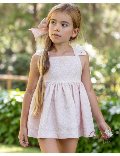 LA MARTINICA TIENDA Jesusito Flores Rose Boétie Kids