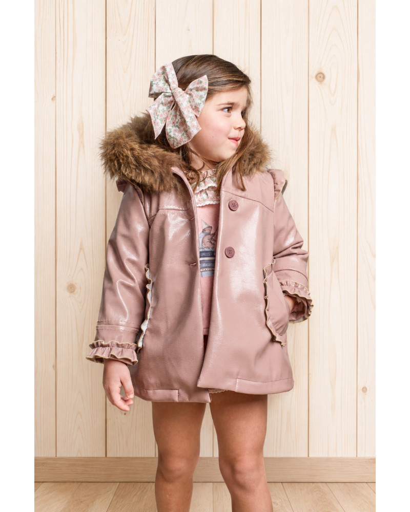 Abrigo Rosa Palo y Camel Charol Canesú Pelo La Martinica | Caperú Kids