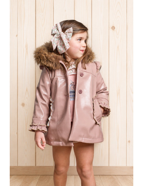 Abrigo Rosa Palo y Camel Charol Canesú Pelo La Martinica | Caperú Kids