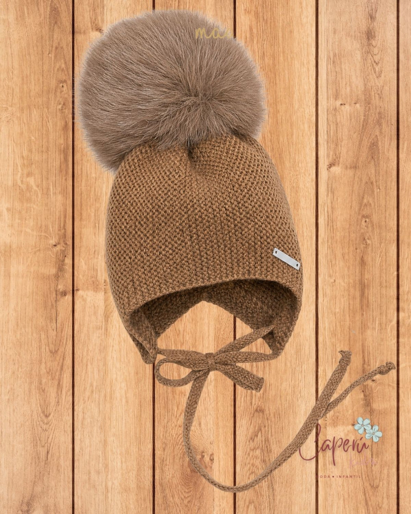 Gorro Pompón Chocolate Pangasa | Dulzura e Invierno