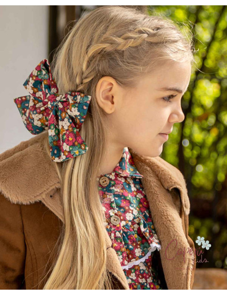 Tendencia en Complementos: Lazo Flores Larsy Boétie