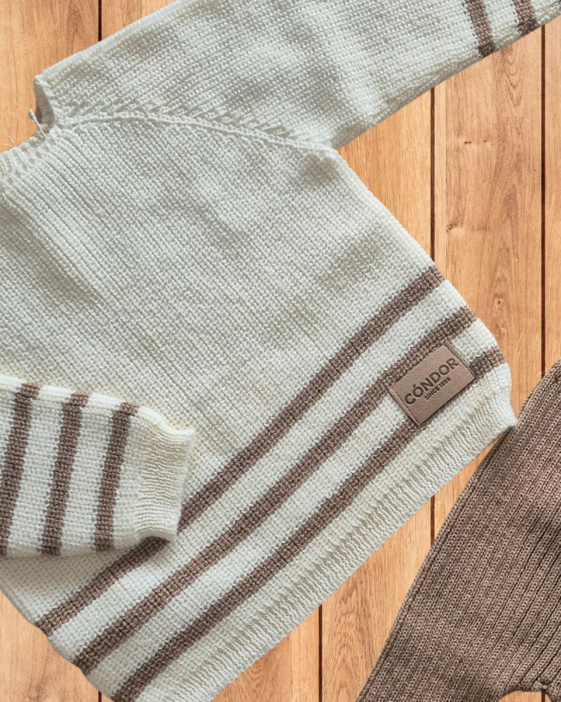 Jubón Crudo Raya Turrón y Pantalón Condor